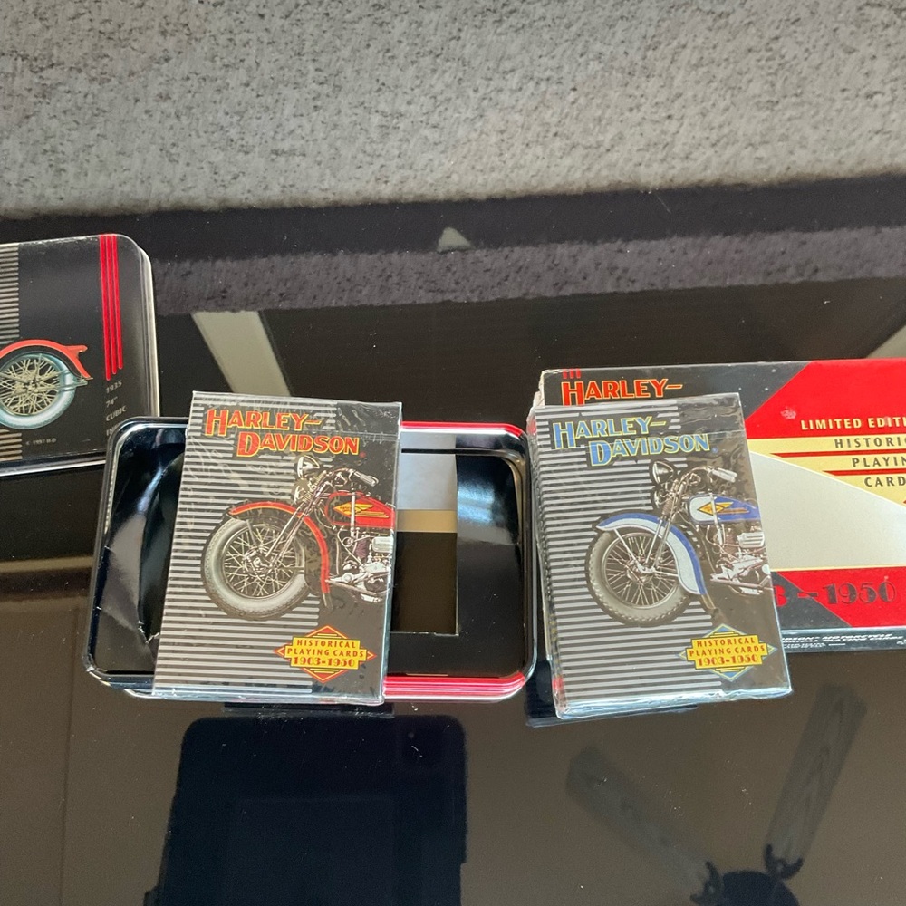 Harley Davidson Historical Limited Edition Playing Cards, Collector Tin 2 decks